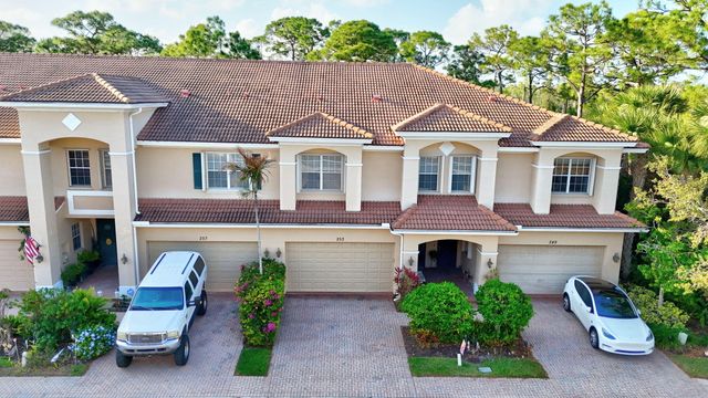 253 SW Otter Run Place, Stuart, FL 34997