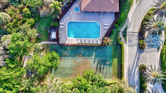 253 SW Otter Run Place, Stuart, FL 34997
