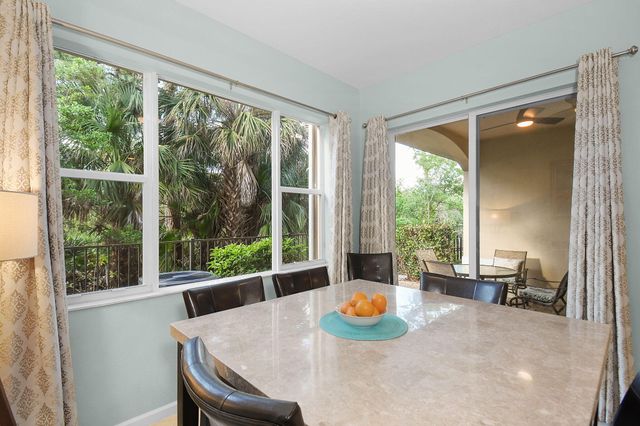 253 SW Otter Run Place, Stuart, FL 34997