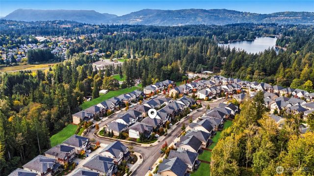 22977 SE 18th PL, Sammamish, WA 98075