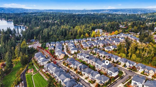 22977 SE 18th PL, Sammamish, WA 98075