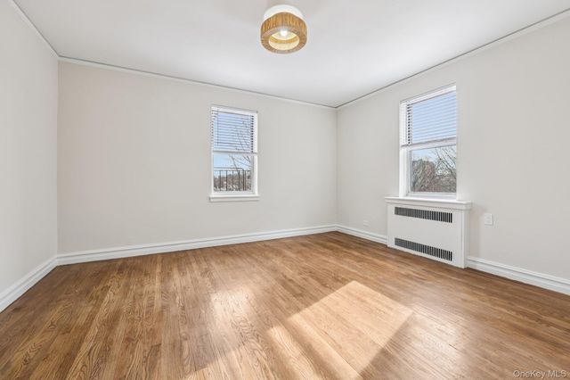 1 Bronxville Road 3S, Bronxville, NY 10708