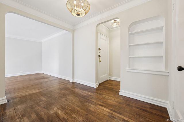 1 Bronxville Road 3S, Bronxville, NY 10708