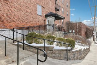 1 Bronxville Road 3S, Bronxville, NY 10708