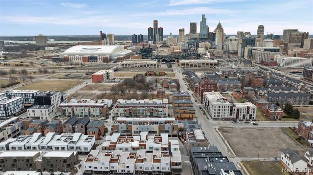 2814 John R Street, Detroit, MI 48201