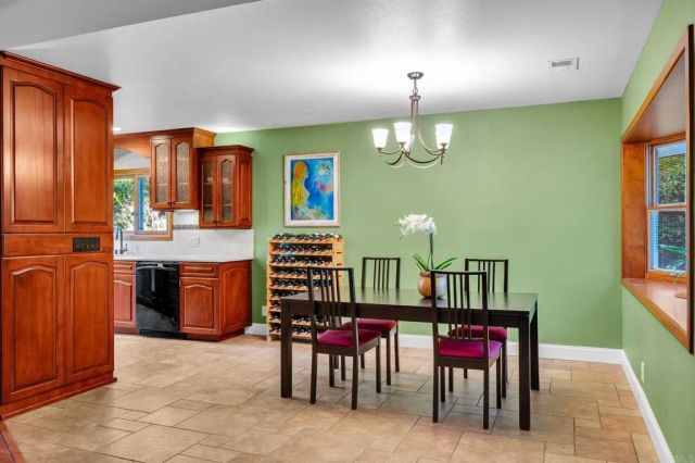 9675 Indian Creek Way, Escondido, CA 92026