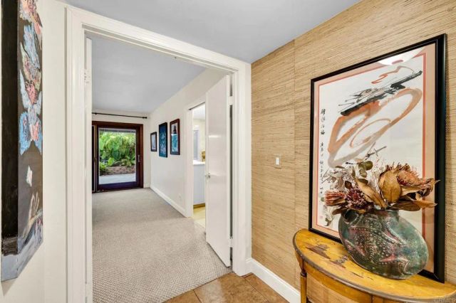 9675 Indian Creek Way, Escondido, CA 92026