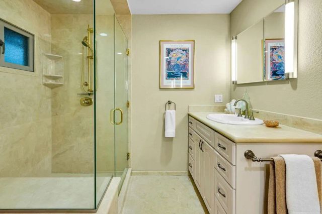 9675 Indian Creek Way, Escondido, CA 92026