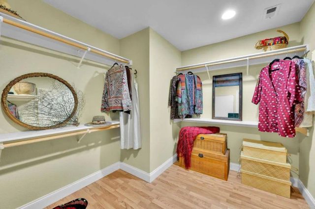 9675 Indian Creek Way, Escondido, CA 92026