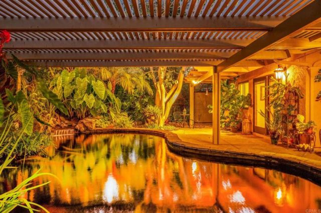 9675 Indian Creek Way, Escondido, CA 92026