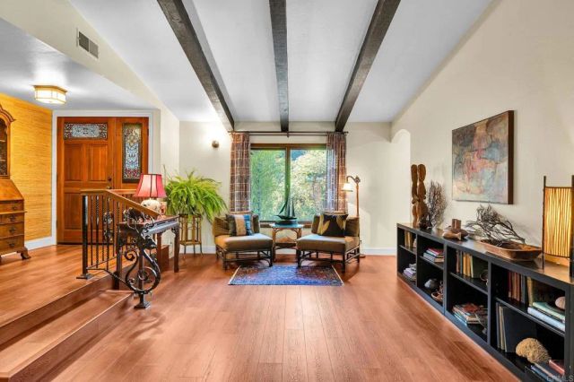 9675 Indian Creek Way, Escondido, CA 92026