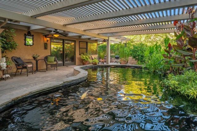 9675 Indian Creek Way, Escondido, CA 92026