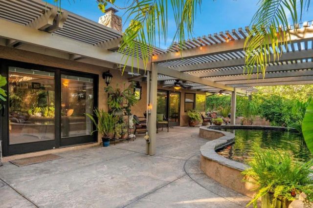 9675 Indian Creek Way, Escondido, CA 92026