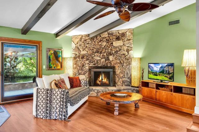9675 Indian Creek Way, Escondido, CA 92026