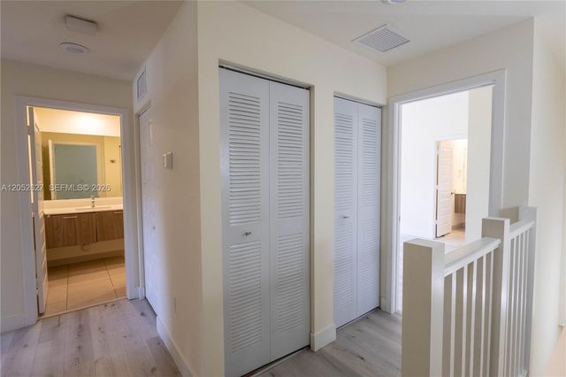 10407 NW 82nd St 12, Doral, FL 33178