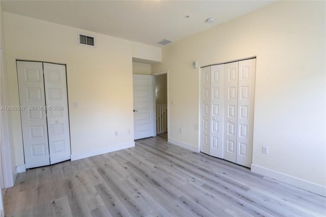 10407 NW 82nd St 12, Doral, FL 33178