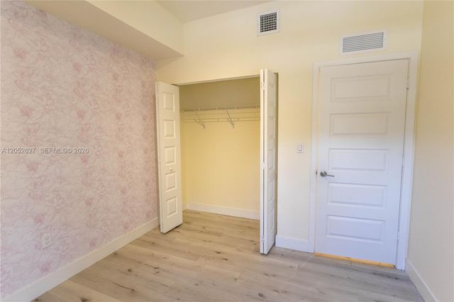 10407 NW 82nd St 12, Doral, FL 33178
