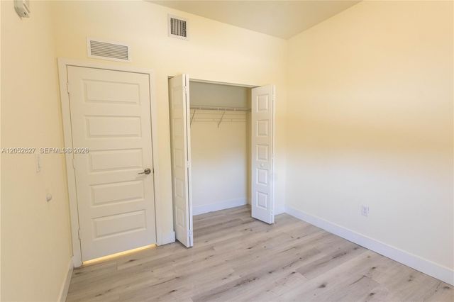 10407 NW 82nd St 12, Doral, FL 33178