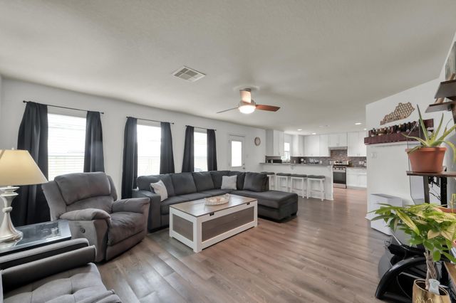 16736 Northern Flicker Trail, Conroe, TX 77385