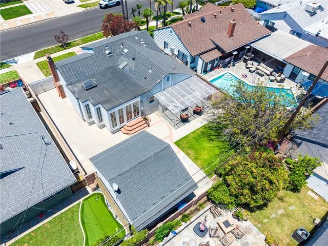 2114 Ostrom, Long Beach, CA 90815