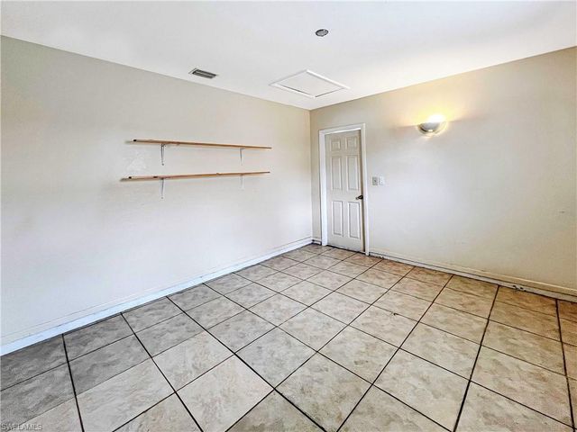 2466 Lakeshore CIR, Port Charlotte, FL 33952