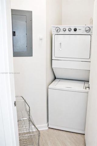 253 NE 2nd St 229, Miami, FL 33132