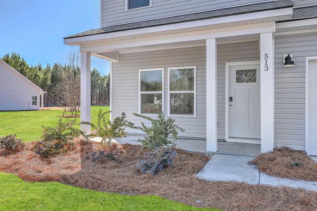 513 New Regenia Place, Holly Hill, SC 29059