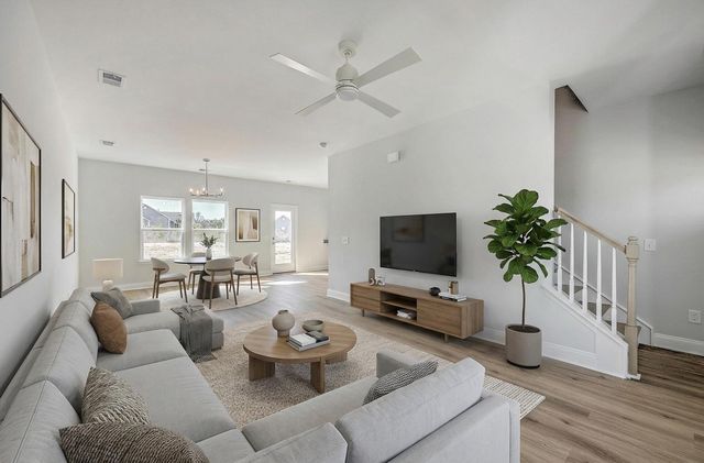 513 New Regenia Place, Holly Hill, SC 29059