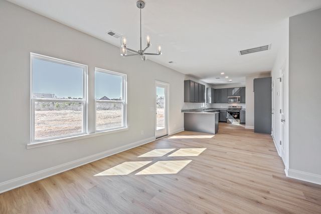 513 New Regenia Place, Holly Hill, SC 29059