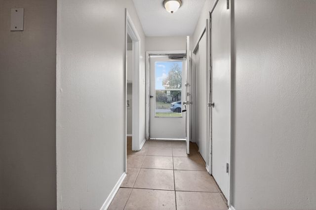 3823 BARBERRY ST, Memphis, TN 38128