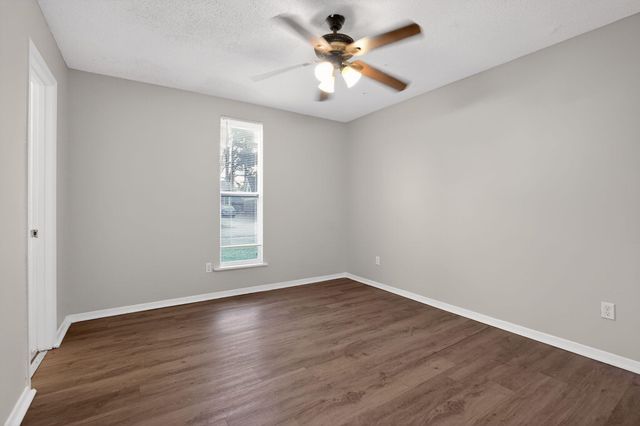 3823 BARBERRY ST, Memphis, TN 38128