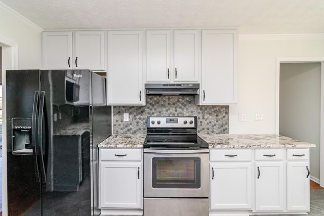 4705 Chenault Bridge Road, Danville, KY 40422