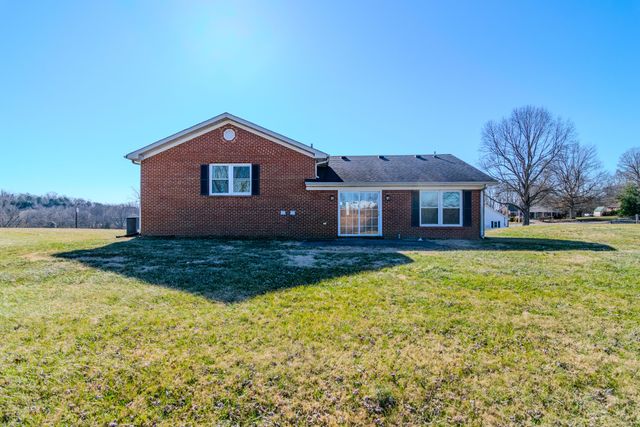 4705 Chenault Bridge Road, Danville, KY 40422