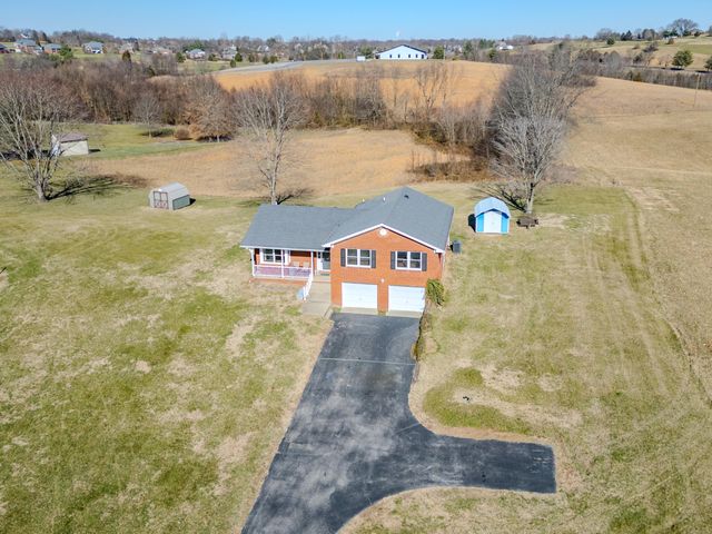 4705 Chenault Bridge Road, Danville, KY 40422