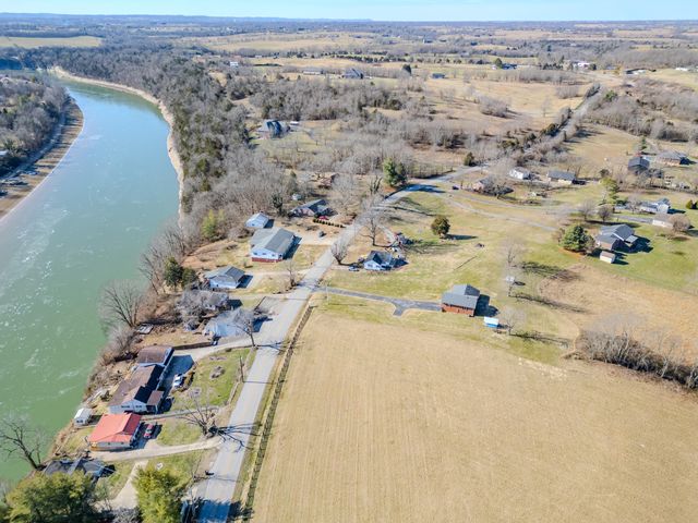 4705 Chenault Bridge Road, Danville, KY 40422