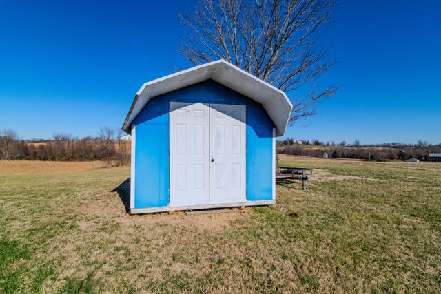 4705 Chenault Bridge Road, Danville, KY 40422