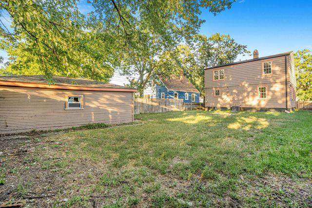 6734 Baring Avenue, Hammond, IN 46324