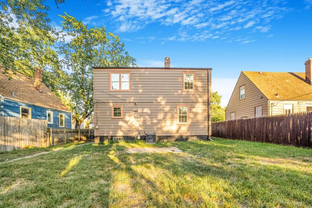 6734 Baring Avenue, Hammond, IN 46324