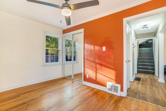 6734 Baring Avenue, Hammond, IN 46324