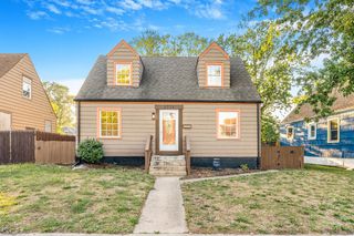 6734 Baring Avenue, Hammond, IN 46324