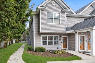 608 Carman Avenue A13, Westbury, NY 11590