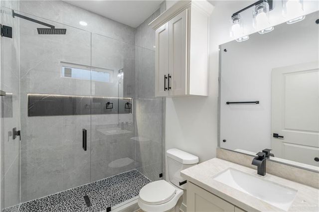 9804 N 25th Street, Mcallen, TX 78504