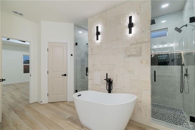 9804 N 25th Street, Mcallen, TX 78504