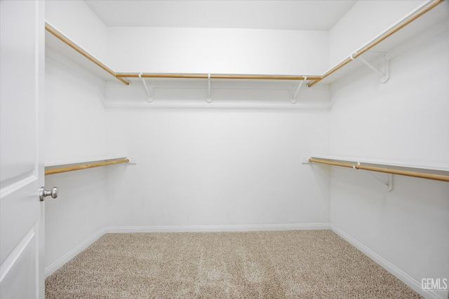 1909 Suncrisp Lane, Bakersfield, CA 93312