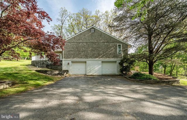 145 SUNSET HOLLOW RD, West Chester, PA 19380