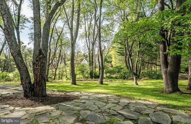 145 SUNSET HOLLOW RD, West Chester, PA 19380
