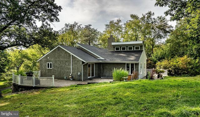 145 SUNSET HOLLOW RD, West Chester, PA 19380