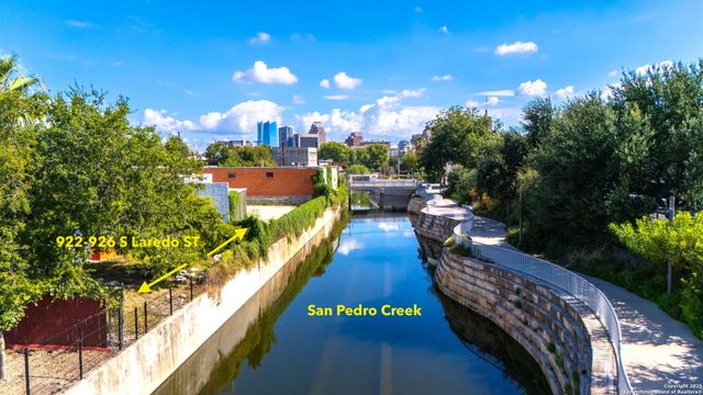 922-926 S Laredo St, San Antonio, TX 78204