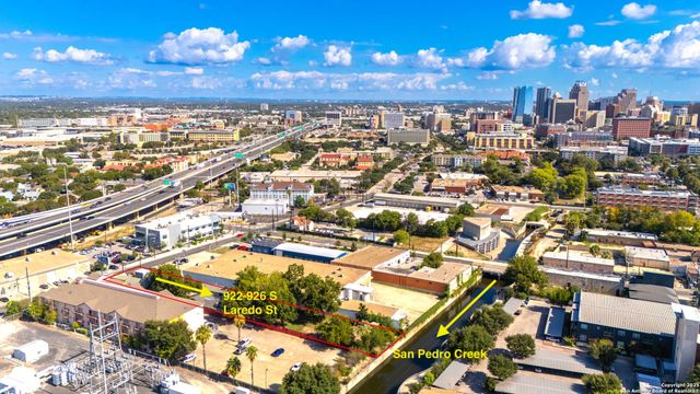 922-926 S Laredo St, San Antonio, TX 78204