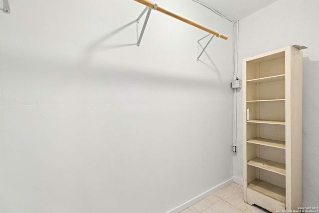 922-926 S Laredo St, San Antonio, TX 78204